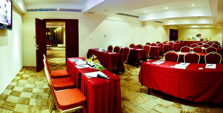 Ramada فندق